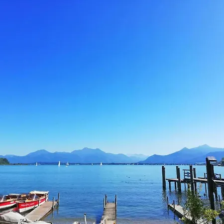 Pleasant In With Swimming Pool Apartman