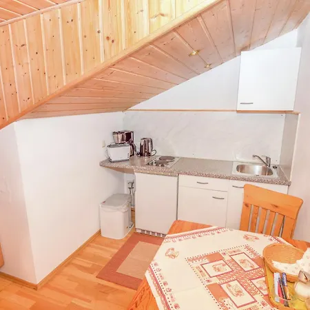 Apartment Pleasant In With Swimming Pool *